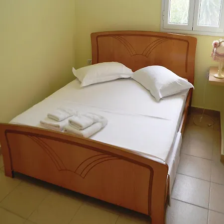 شقة One-bedroom In *